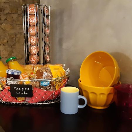 Gite, Jacuzzi & Vin Au Grenier De Madiran Exterior photo